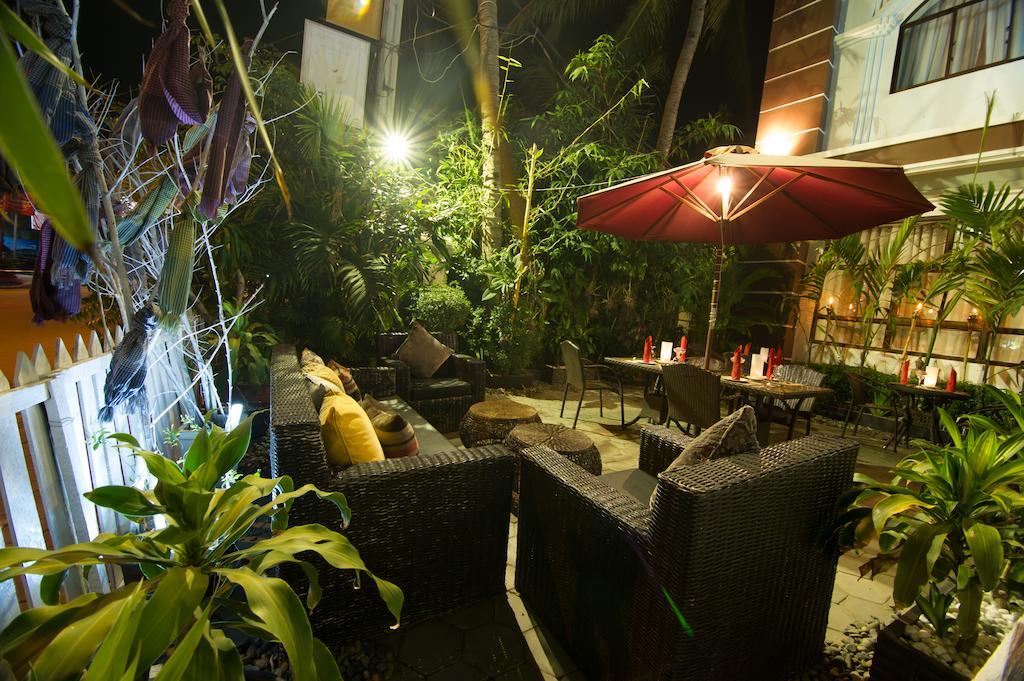 Angkor Pearl Hotel Siem Reap Buitenkant foto